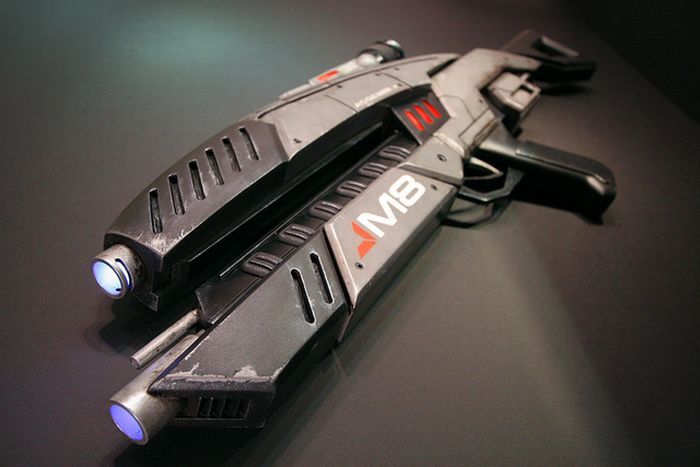  M8   Mass Effect (60 )