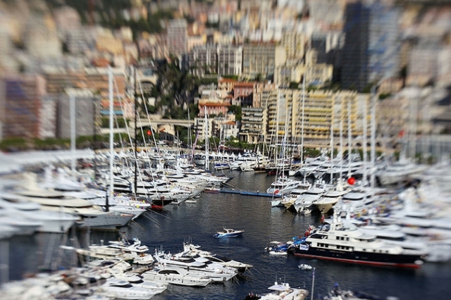 Шоу яхт в Монако