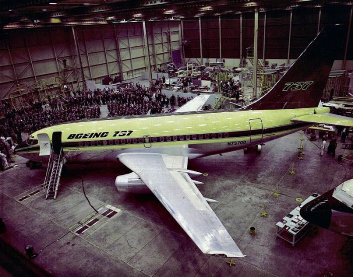 Boeing    (28 )