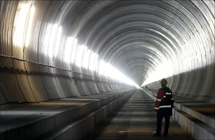 Готардский туннель