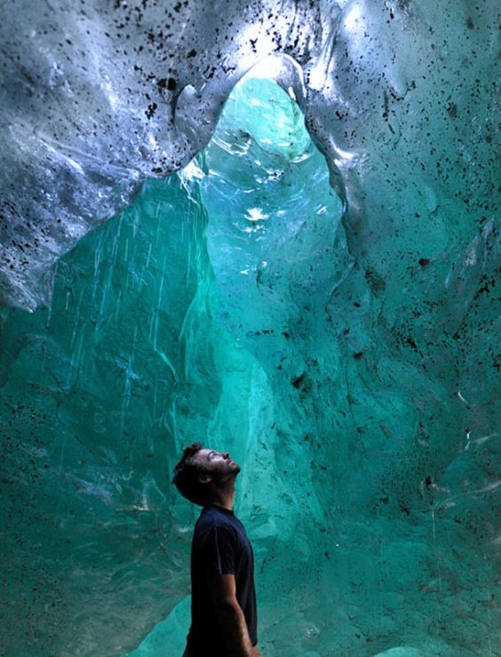 Забытые пещеры в ледниках