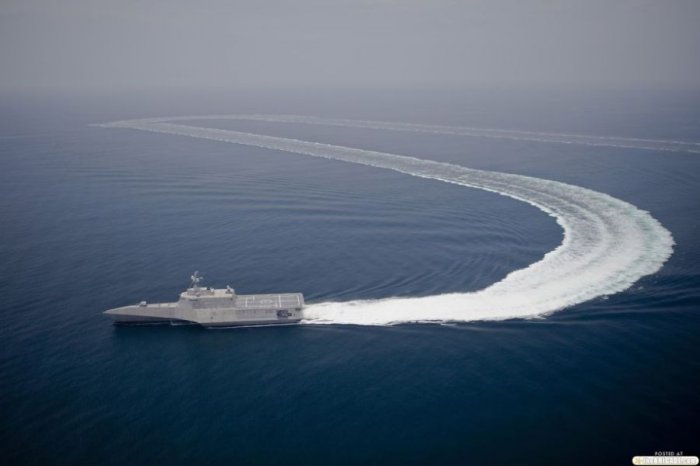 USS Independence (16 )