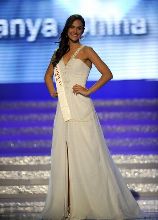 Обладательница титула Мисс Мира 2010