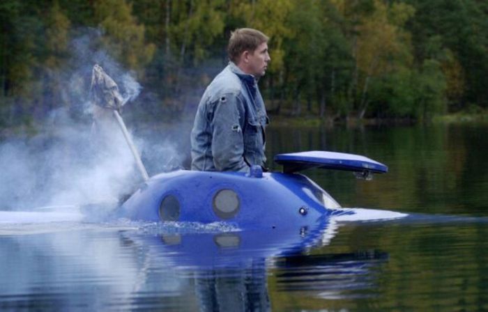 Единственная личная подводная лодка в России (29 фото)