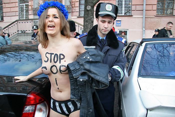 Femen опять повязали)
