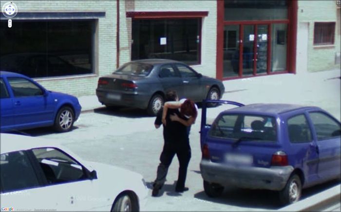   Google Street View (120 )