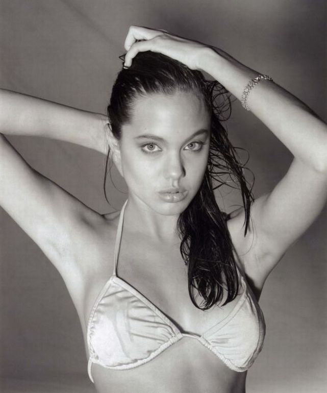 Анджелина Джоли в молодости (36 фото)