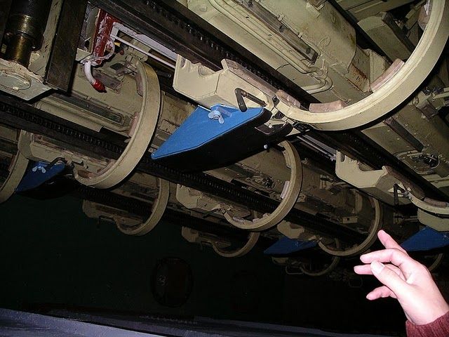 Фотоэкскурсия на атомную подводную лодку (94 фото)