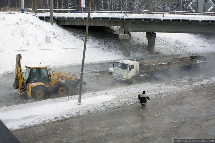 Екатеринбург снегопад сегодня фото