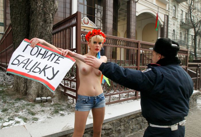  Femen   " "