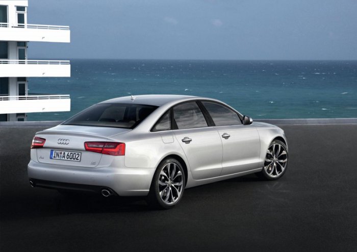 Новая Audi A6 представлена официально