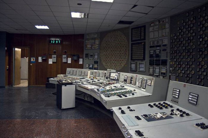 Чернобыльская атомная электростанция изнутри и снаружи