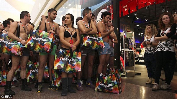   Desigual   (7 )