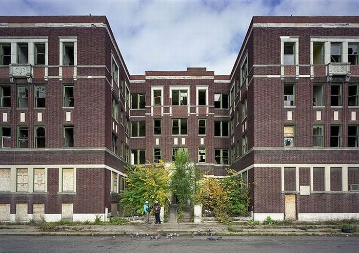 Заброшенный город, призрак Детройт (25 фото)