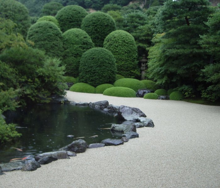 Красивый японский парк
