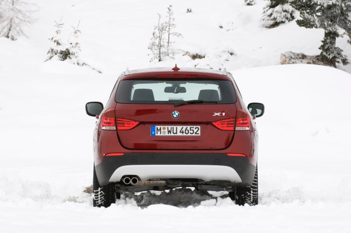 2011 BMW X1 xDrive28i (17 )