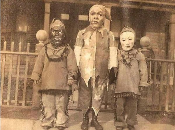Старые фотографии костюмов на Хэллоуин