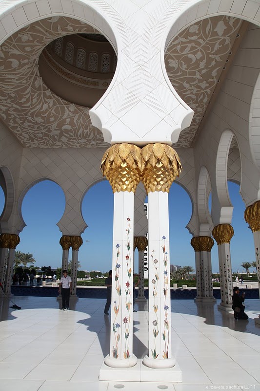 Мечеть в Абу Даби