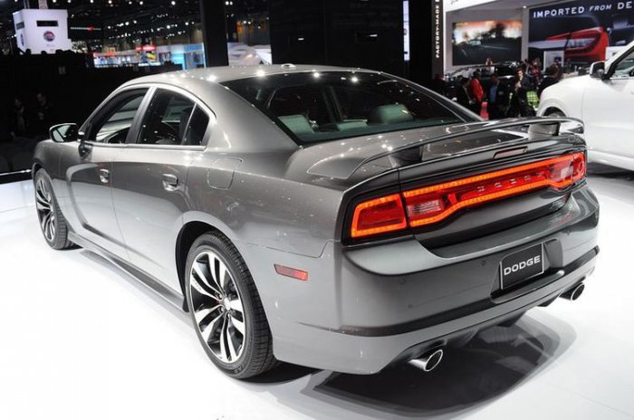 Dodge Charger SRT8