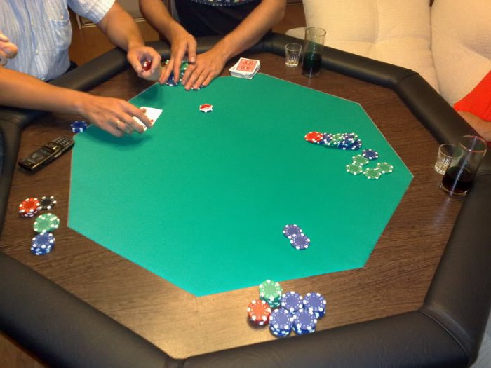 Сделайте покерный стол сами (17 фото)