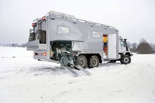 Mercedes Zetros 2733 A 6x6