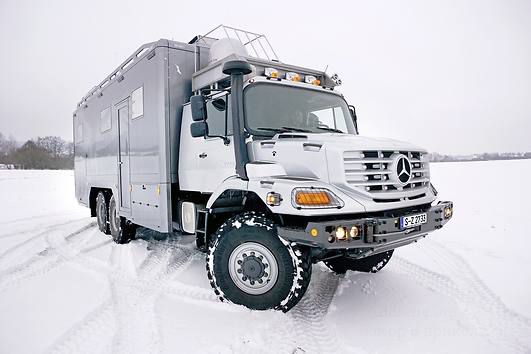 Mercedes Zetros 2733 A 6x6