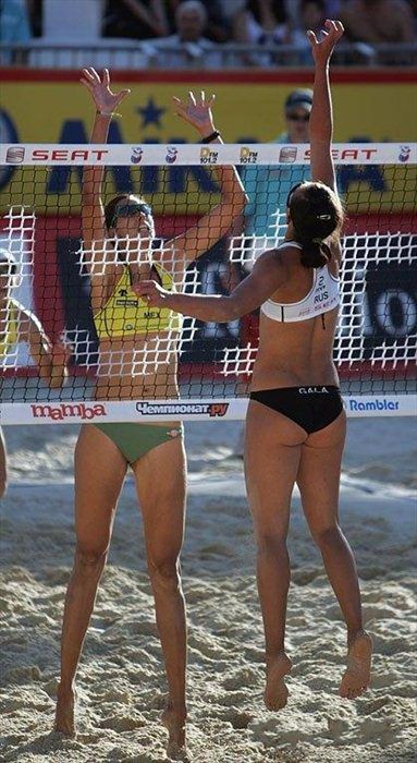Пляжный женский волейбол (28 Фото)