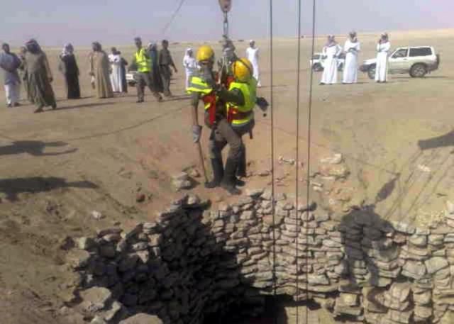 В Саудовской Аравии автомобиль упал в колодец