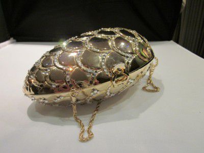 Необычные сумочки в виде яиц
