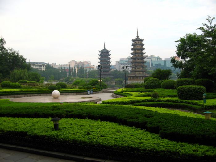    (Guilin)