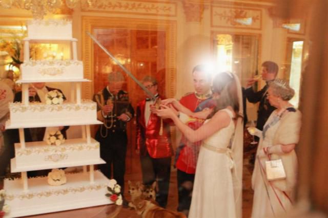 Королевское венчание, что было за кадром (13 фото)