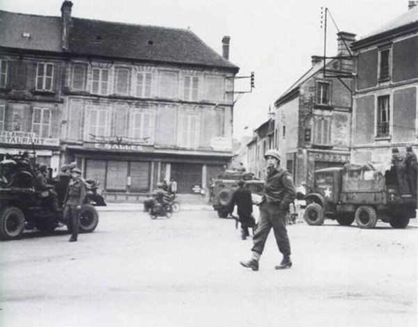Во время войны и сегодня, фотографии из Нормандии