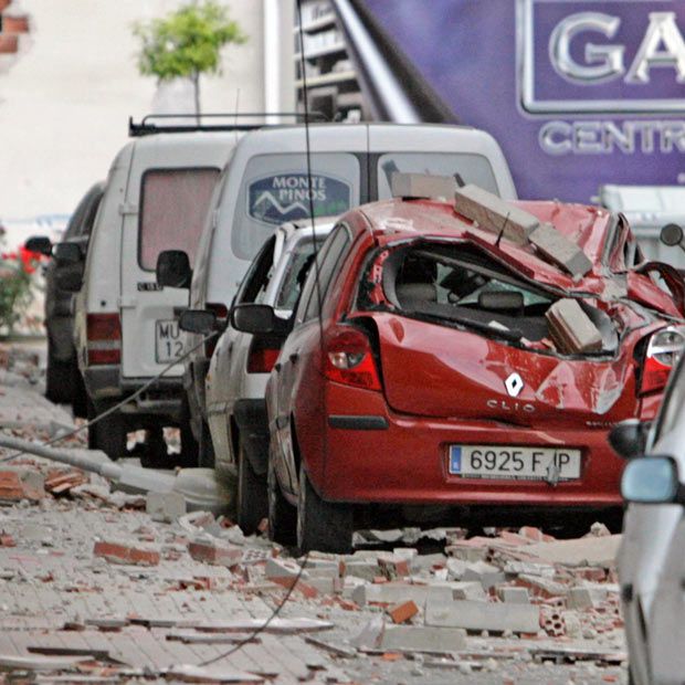 Землетрясение в Испании (17 фото)