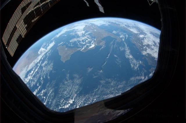Земля в объективе астронавта