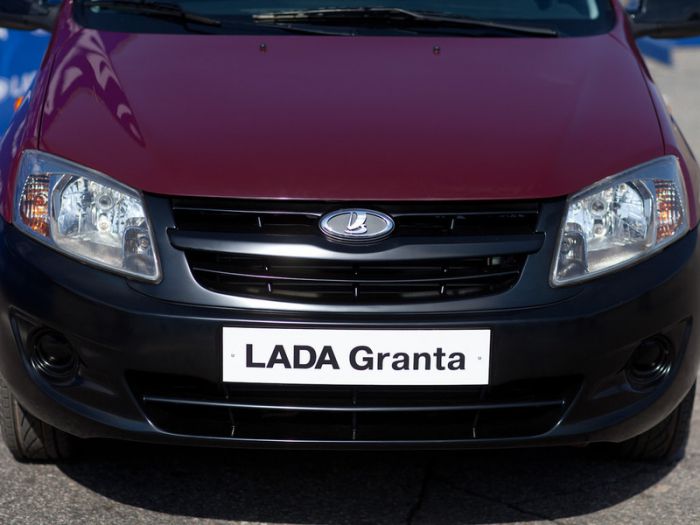  Lada Granta (29  + )