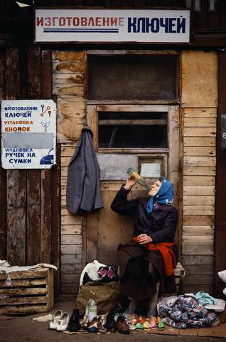 Обыденная жизнь России 1990-1991 годов