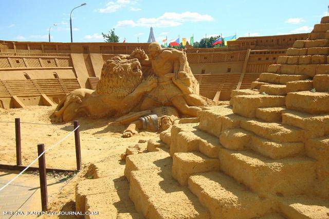 Выставка песчаных скульптур "Великая Римская Империя"