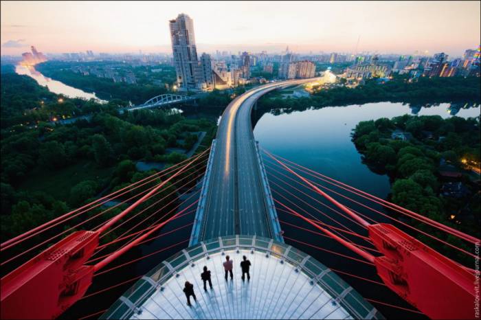 Живописный Мост в Москве (21 фото)