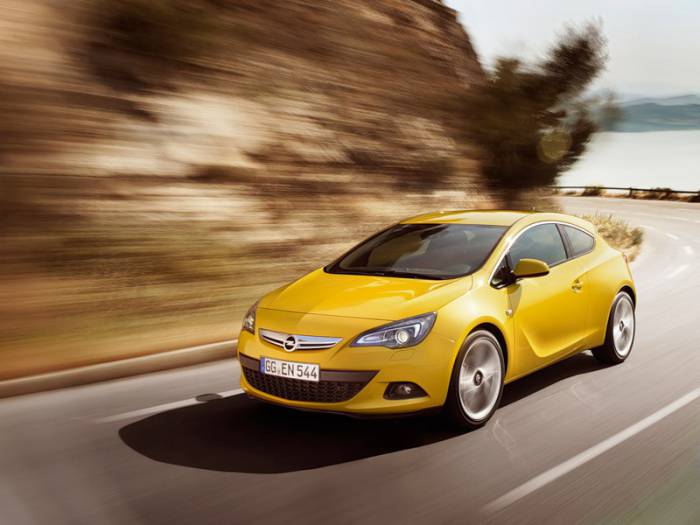 Opel Astra GTC (11 )