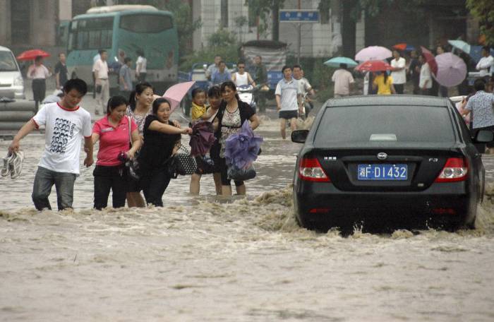 Наводнение в Китае (30 фото)