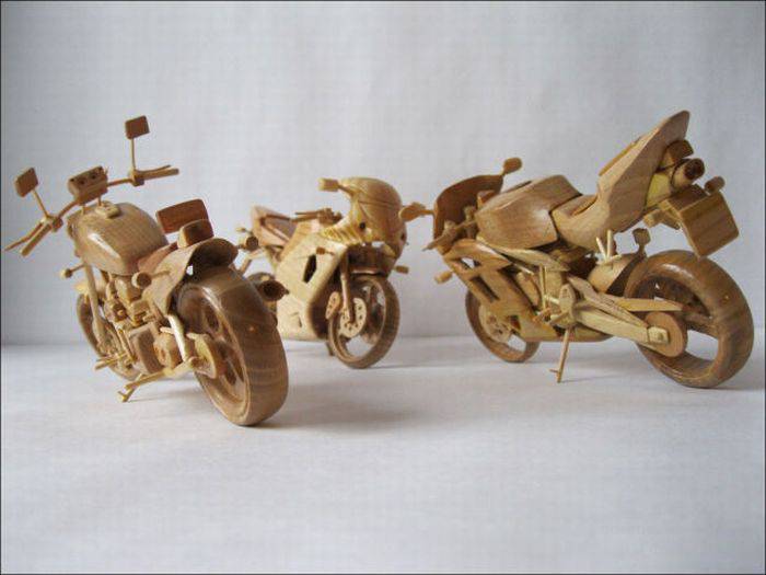 Мотоциклы из дерева (13 фото)