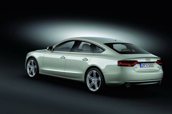   Audi A5   (120 )