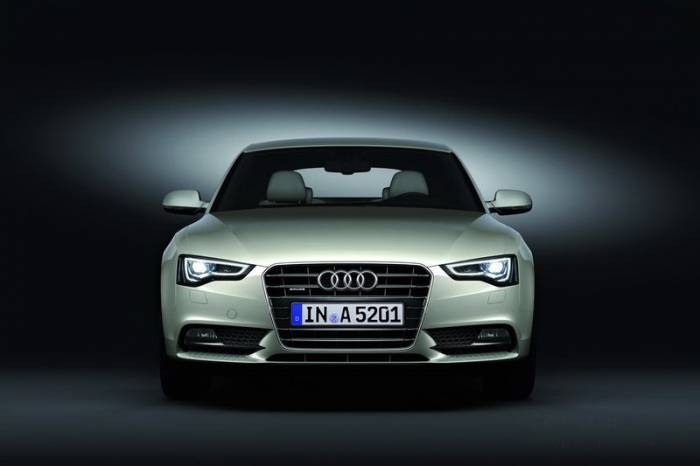   Audi A5   (120 )