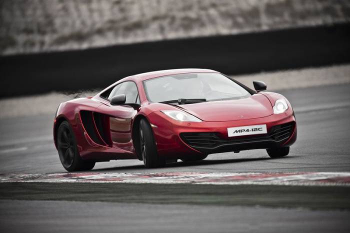 McLaren MP4-12C  (40 )