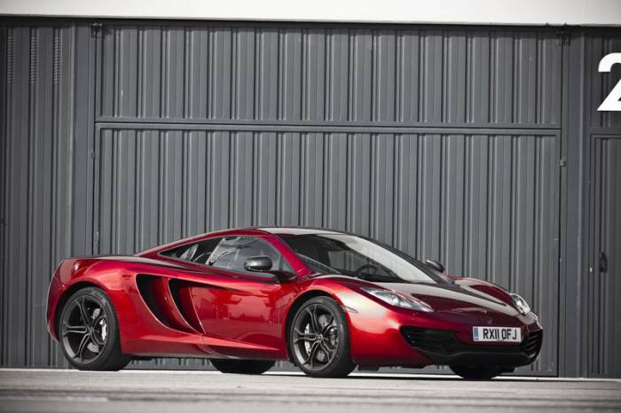 McLaren MP4-12C  (40 )