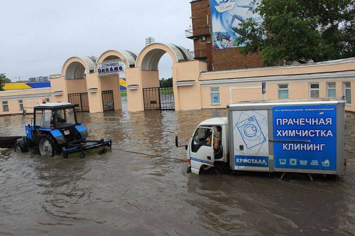 Во Владивостоке после сильного дождя