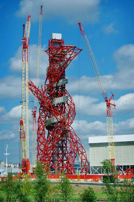 ArcelorMittal Orbit   (17 )