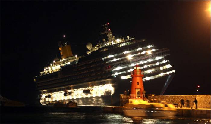 Costa Concordia     (19 )