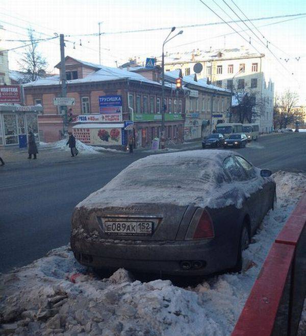   Maserati Quattroporte (3 )