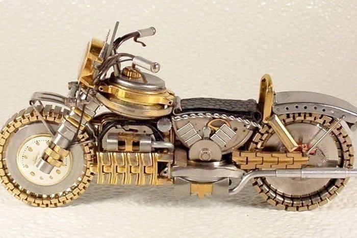 Классные модели мотоциклов из старых часов (37 фото)